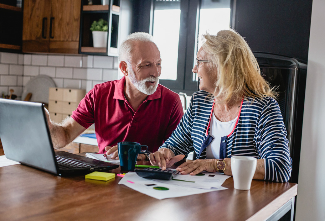 couple financial planning together